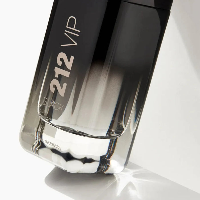CAROLINA Herrera 212 Vip Black 200 Ml EDP Hombre Carolina Herrera