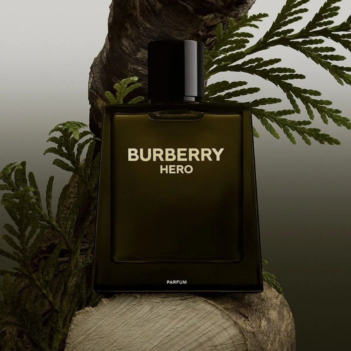 Burberry Hero Parfum 100 ML Hombre Recargable Burberry